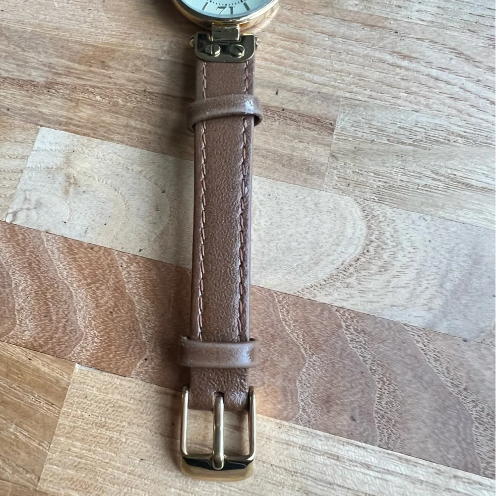 Anne Klein ladies round brown leather dress watch NEW BATTERY